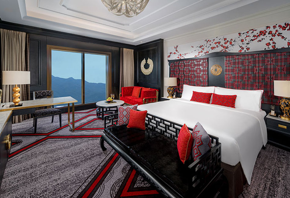 THE KARL LAGERFELD Hotel Offers
