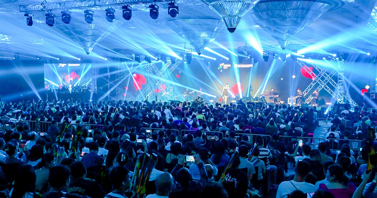 Soulages、Untitled、海外版超希少レゾネ、新品額付 Soulages、Untitled、海外版超希少レゾネ、新品額付 Pierre Soulages