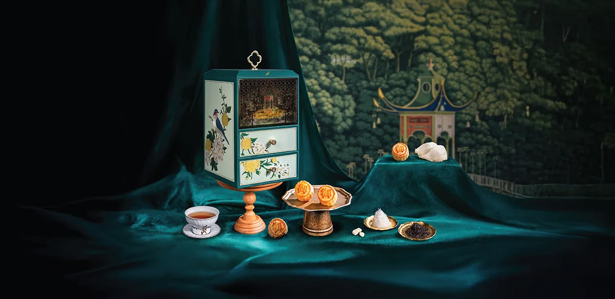 "Imperial Indulgence" Handcrafted Mooncakes Gift Box