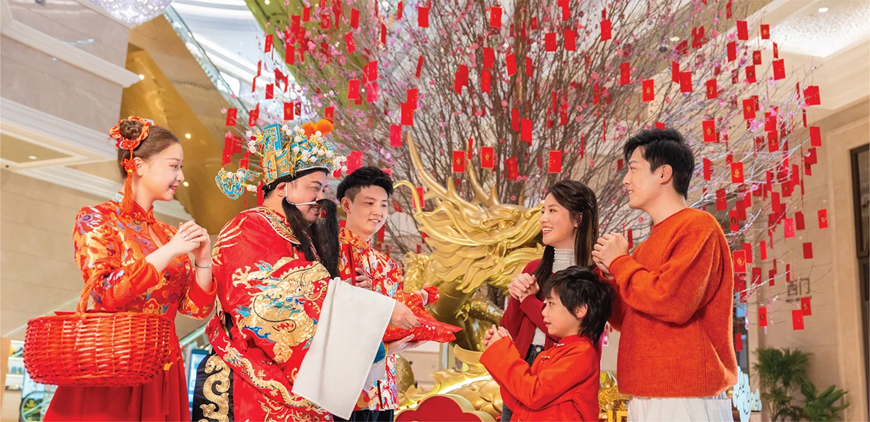 God of Fortune Parade