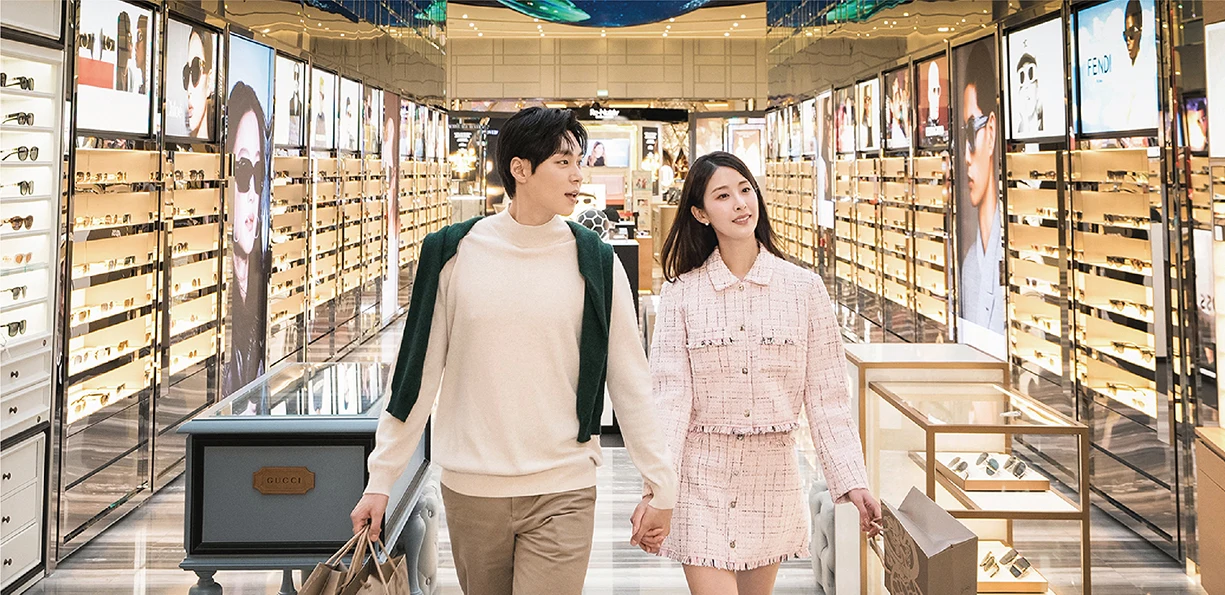 Spend to Redeem Macau Cruise Fireworks Experience