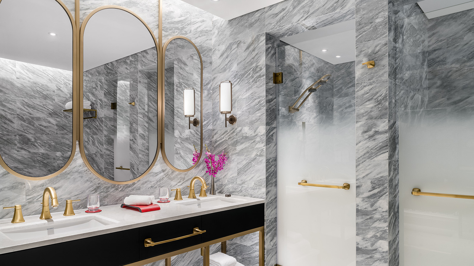 glp-deluxe-room-bathroom