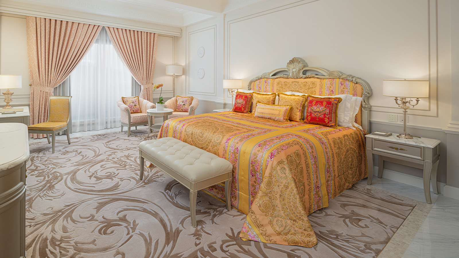 deluxe versace room