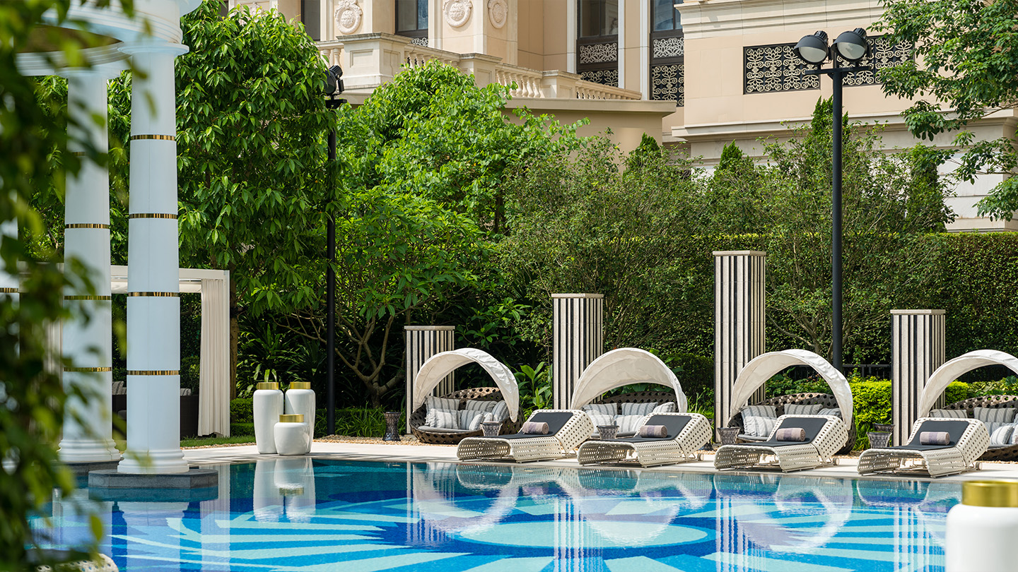 tkl-health-club-outdoor-pool-rev