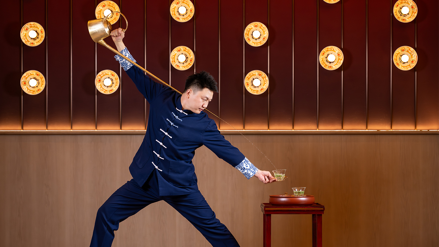 Long Spout Tea Performance