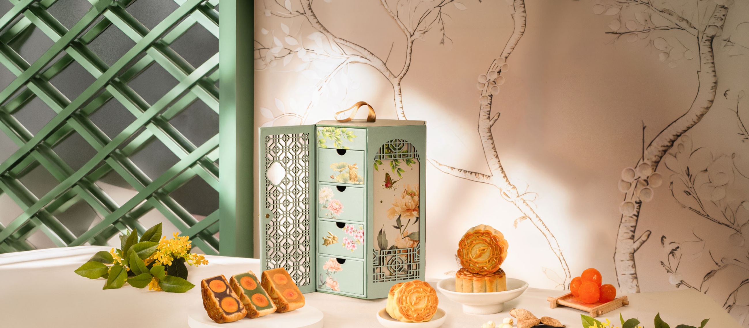 "MOONLIT SPLENDOUR" MID-AUTUMN DELIGHTS